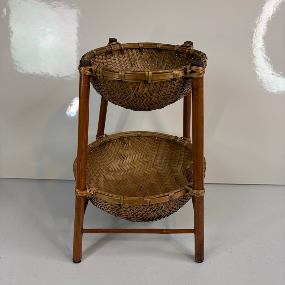 Vintage Rattan 2 Tier Trinket Stand Woven Wicker Tiered Pedestal Basket Decor - Picture 5 of 8
